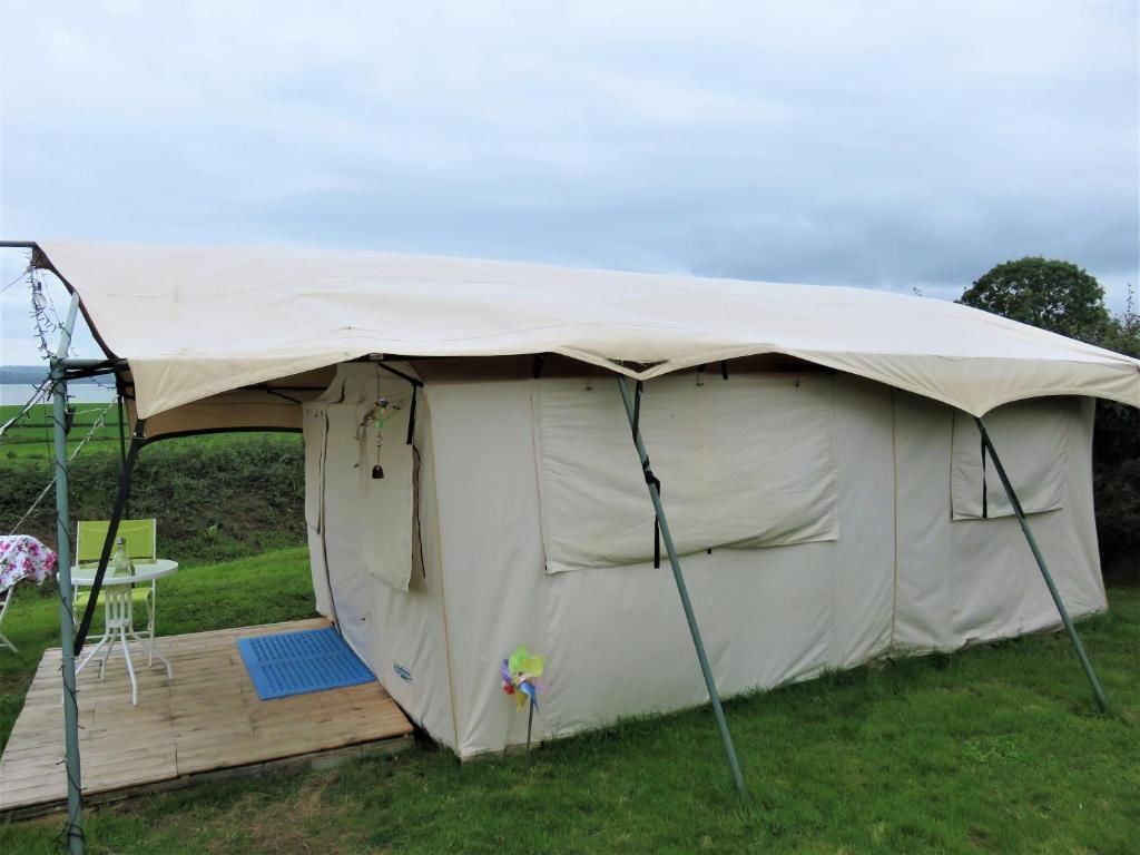 Кемпинги Shannon Estuary Glamping Effernan